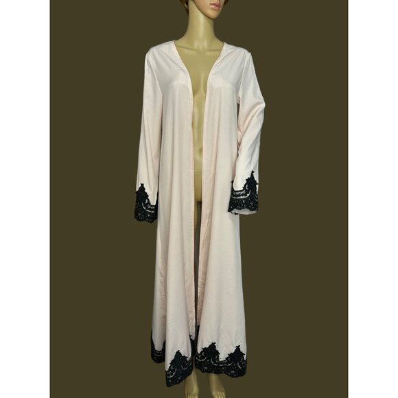 Elegant Long Pink Open Front Kimono Duster With Black Lace Trim - Picture 1 of 11
